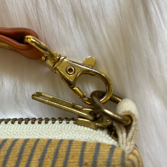 Jana Lam Mini Slim Zipper Crossbody - Picture 3 of 5